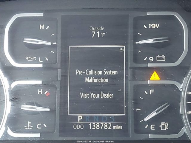 5TFBY5F13MX044120 Toyota Tundra Limited