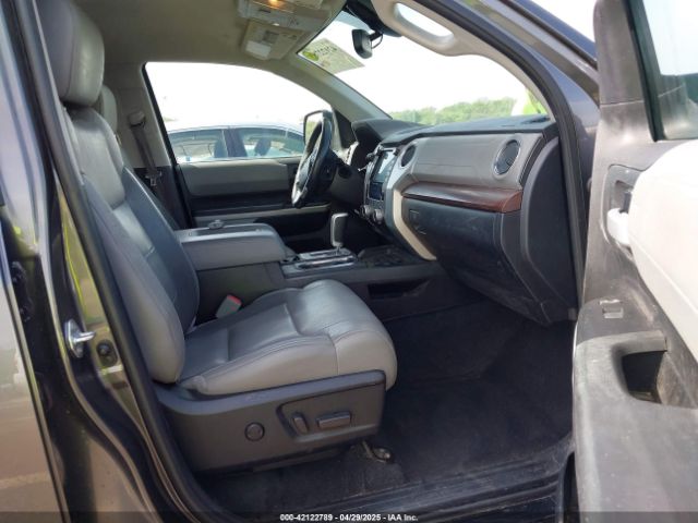 5TFBY5F13MX044120 Toyota Tundra Limited