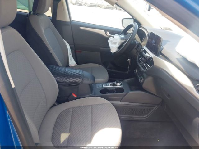 1FMCU9G62LUC65043 Ford ESCAPE SE