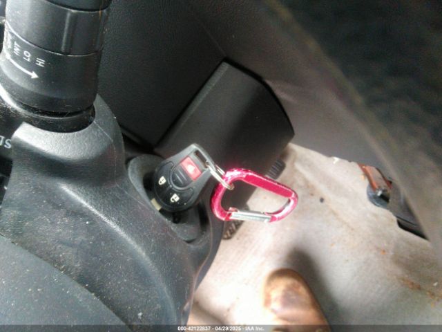 JN8AS5MV6EW714628 Nissan Rogue Select S