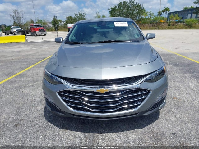 1G1ZD5ST5SF154700 Chevrolet Malibu Fwd 1lt