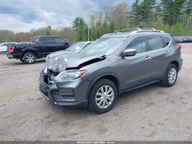 Nissan ROGUE S 2017 KNMAT2MV0HP513605 Image 2