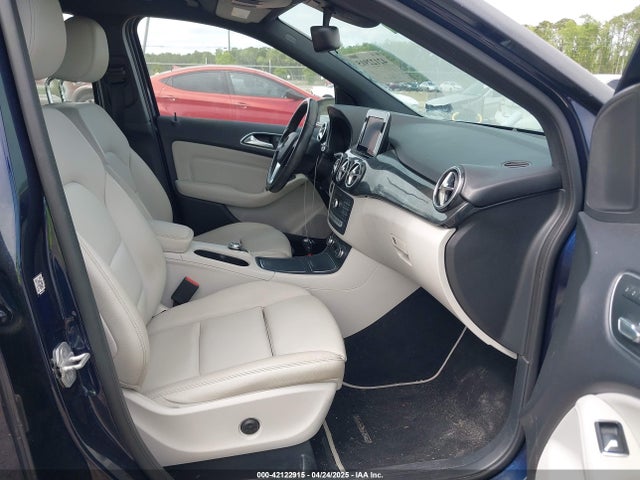 WDDVP9AB7HJ016231 Mercedes-Benz B 250e