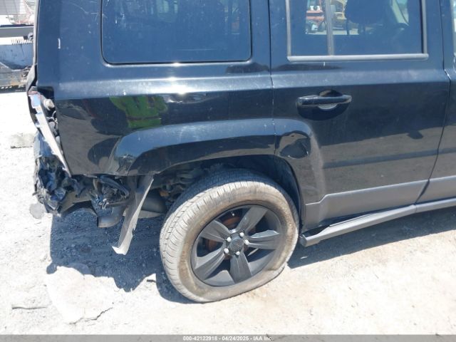 1C4NJPBA5ED890383 Jeep Patriot Altitude
