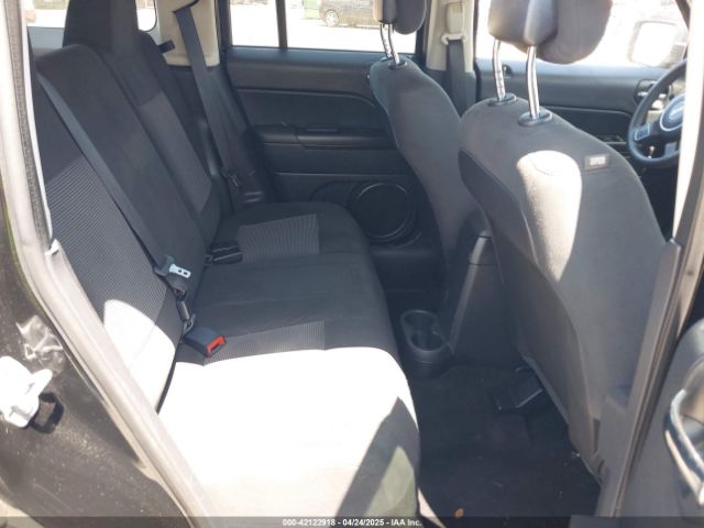 1C4NJPBA5ED890383 Jeep Patriot Altitude