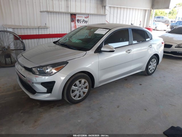 3KPA24AD0NE434084 KIA RIO LX