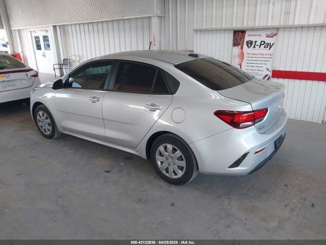 3KPA24AD0NE434084 KIA RIO LX