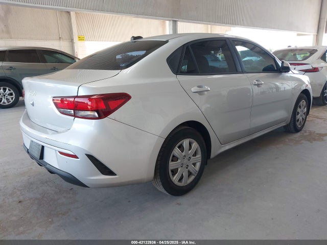 3KPA24AD0NE434084 KIA RIO LX