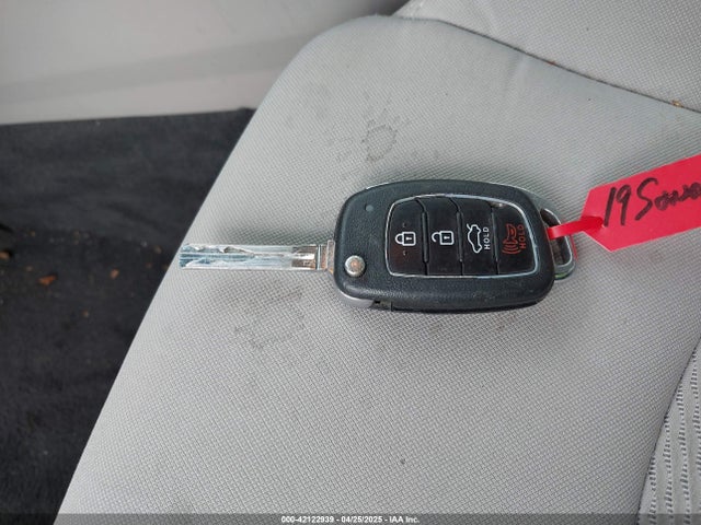 Hyundai SONATA SE 2019 5NPE24AF2KH781314 Image 11