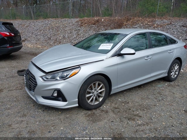 Hyundai SONATA SE 2019 5NPE24AF2KH781314 Image 2