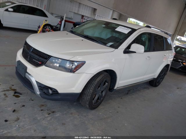 3C4PDCGG1JT378596 Dodge Journey Crossroad