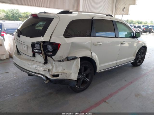 3C4PDCGG1JT378596 Dodge Journey Crossroad