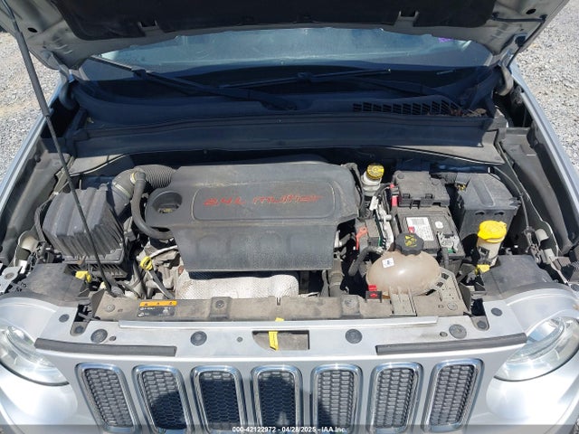 Jeep Renegade Limited 2016 ZACCJBDT2GPD20595 Image 10