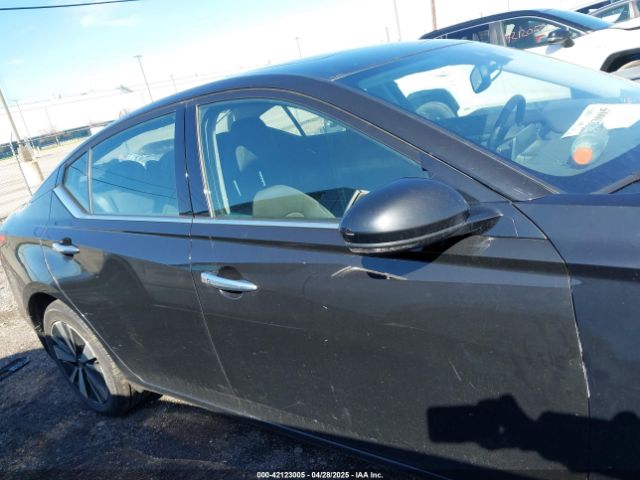 1N4BL4DW5LN300300 Nissan Altima Sv Intelligent Awd