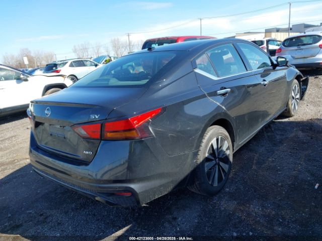 1N4BL4DW5LN300300 Nissan Altima Sv Intelligent Awd