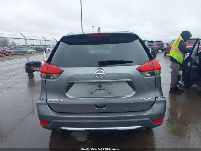 5N1AT2MV4HC769717 Nissan 2017