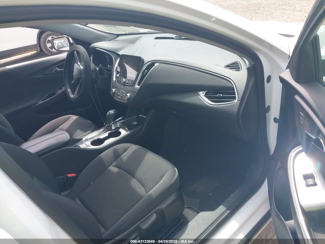 1G1ZE5ST3GF315484 Chevrolet MALIBU 1LT