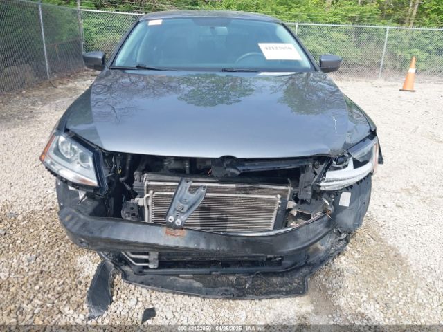 3VW2B7AJ1HM253854 Volkswagen Jetta 1.4t S