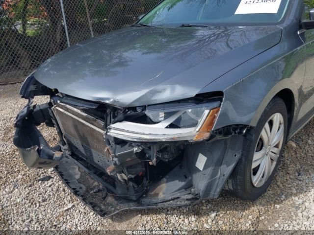 3VW2B7AJ1HM253854 Volkswagen Jetta 1.4t S