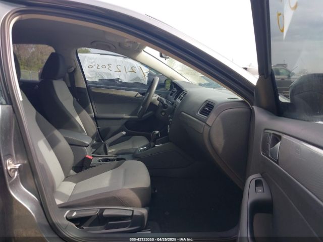 3VW2B7AJ1HM253854 Volkswagen Jetta 1.4t S