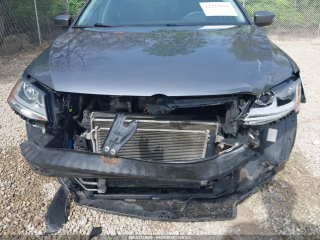 3VW2B7AJ1HM253854 Volkswagen Jetta 1.4t S