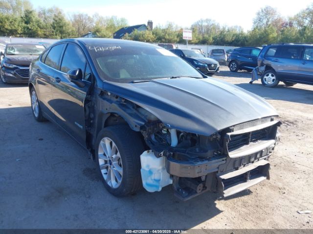 3FA6P0LU6KR264045 Ford Fusion Hybrid Se