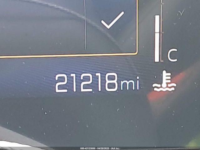 KL77LJE28RC013447 Chevrolet Trax Fwd 2rs