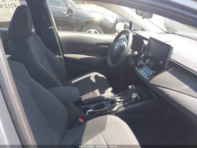JTDEPMAE8N3014799 Toyota COROLLA LE
