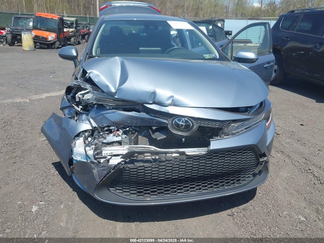 JTDEPMAE8N3014799 Toyota COROLLA LE