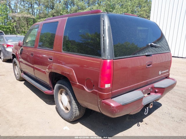 2000 CADILLAC ESCALADE 1GYEK13R4YR124211 Photo 2