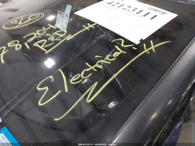 SALRRBBV7HA046876 Land Rover Discovery Hse