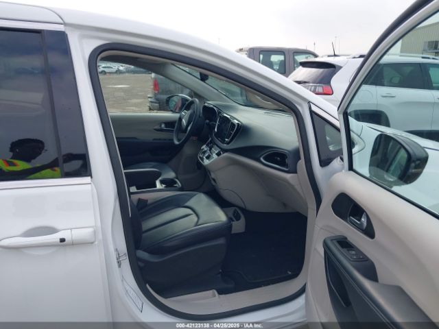 2C4RC1BGXRR145399 Chrysler Pacifica Touring L