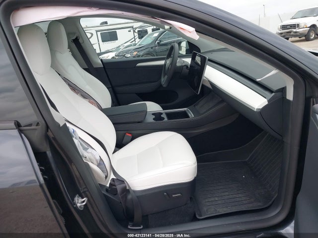 7SAYGDEDXRA307210 Tesla 2024