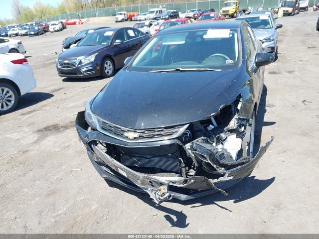 1G1BE5SM9J7230872 Chevrolet Cruze Lt Auto