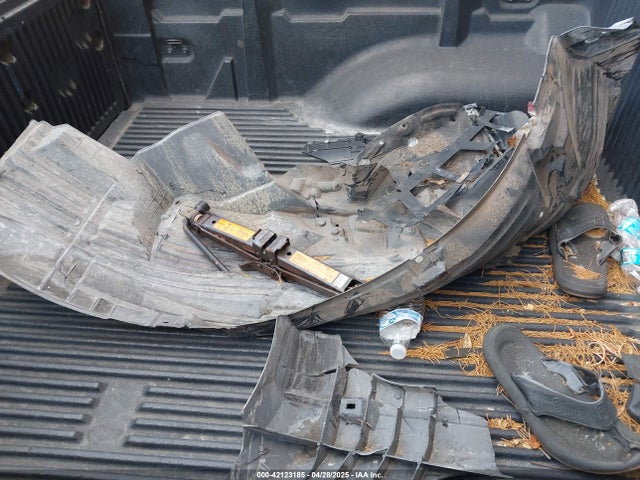1N6DD0ER8HN725791 Nissan Frontier Sv