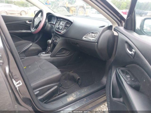 1C3CDFBBXFD285945 Dodge DART SXT