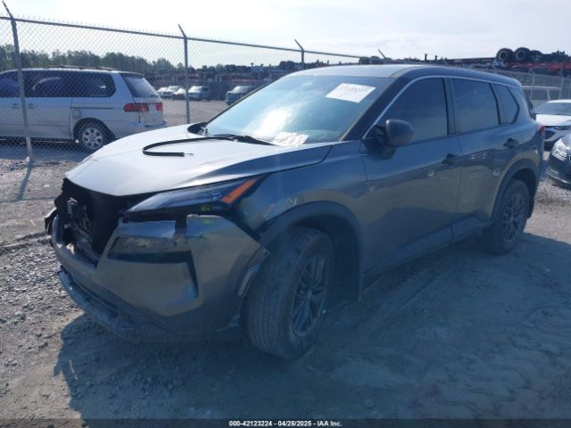 5N1AT3AA0MC829557 Nissan Rogue S Fwd