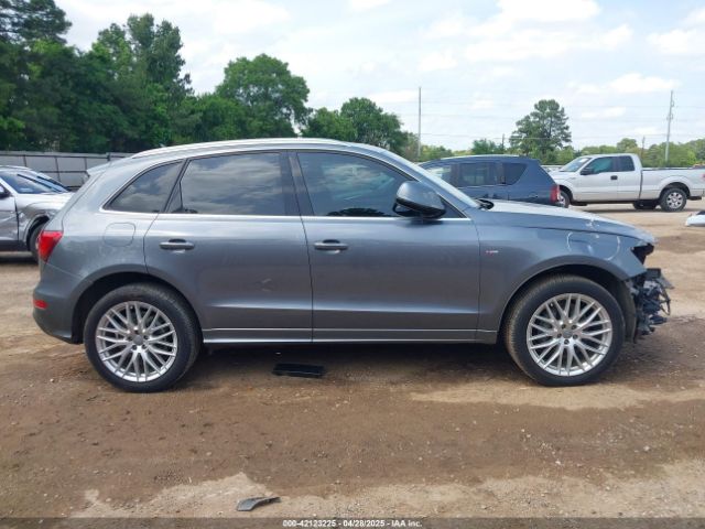 WA1M2AFP8HA045256 Audi Q5 2.0t Premium