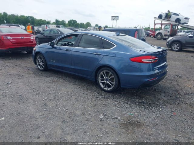 3FA6P0RU9KR222508 Ford Fusion Hybrid Titanium