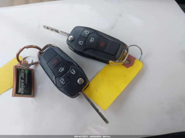 3FA6P0HD7ER321902 Ford FUSION SE