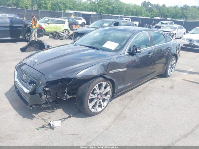2016 JAGUAR XJ SAJWA2G75G8V92949 Photo 1