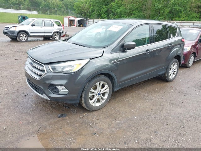 1FMCU0GD1HUC94731 Ford ESCAPE SE