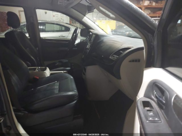2014 CHRYSLER TOWN & COUNTRY 2C4RC1BG1ER143261 Photo 4