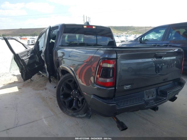 2022 RAM 1500 1C6RREHT8NN187076 Photo 2