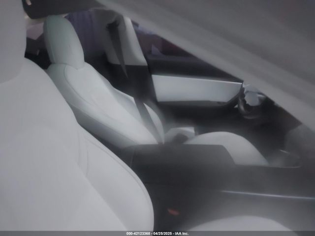 5YJ3E1EB8JF086174 Tesla Model 3 Long Range/performance