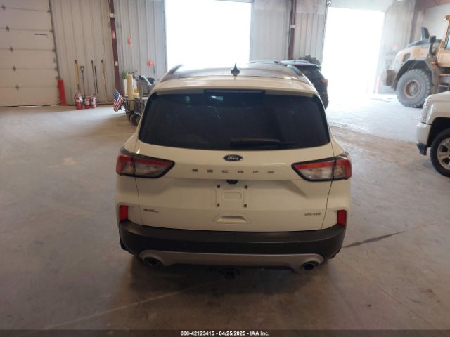 1FMCU9H67MUA33859 Ford ESCAPE SEL