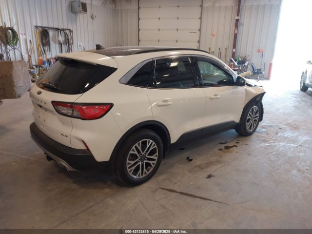 1FMCU9H67MUA33859 Ford ESCAPE SEL