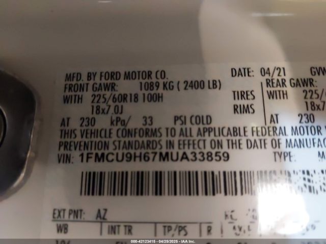 1FMCU9H67MUA33859 Ford ESCAPE SEL