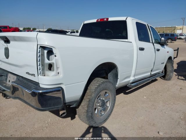 3C6UR5CJ5NG366524 RAM 2500 Tradesman  4x4 6'4 Box