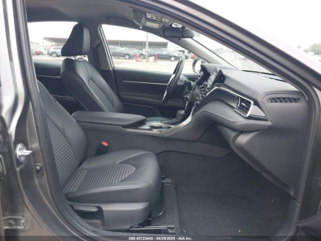 4T1G11AK3RU856900 Toyota CAMRY SE